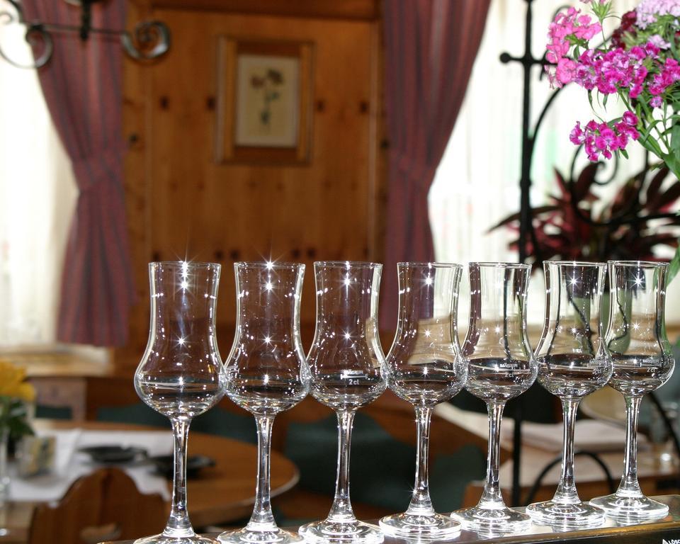 Stadthotel Eggenburg ภายนอก รูปภาพ